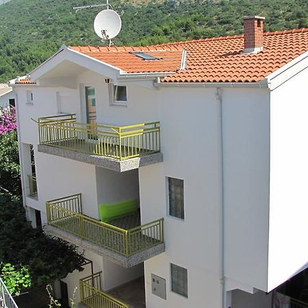 Apartments Primorac بوداكا المظهر الخارجي الصورة